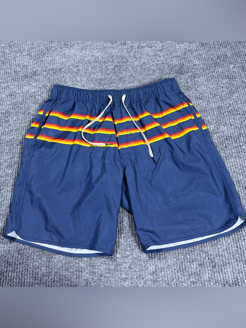 Fair Harbor Swim Trunks Men’s Large The Anchor Rainbow 3 Stripe Hybrid Shorts
